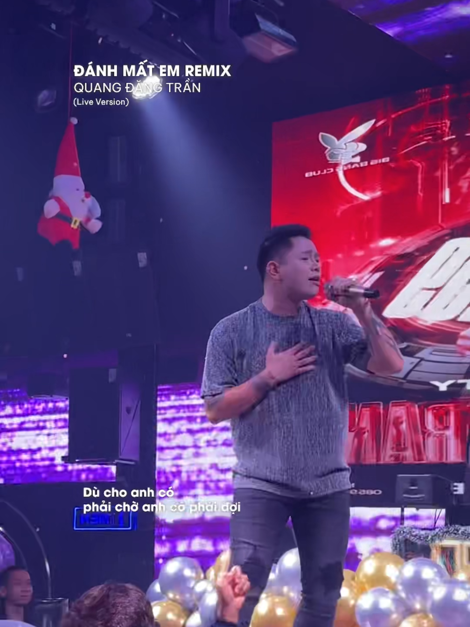 Để rồi khi đêm kéo về lòng anh não nề.. #QuangDangTran #DanhMatEm #RemixVersion #TikTokGiaiTri #NhacHayMoiNgay #MusicOnStage #LiveStage