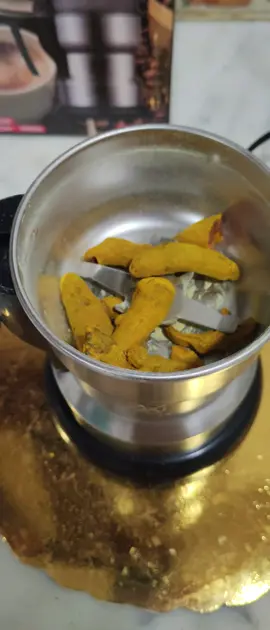 مطحنة كهربائية للتوابل و القهوة