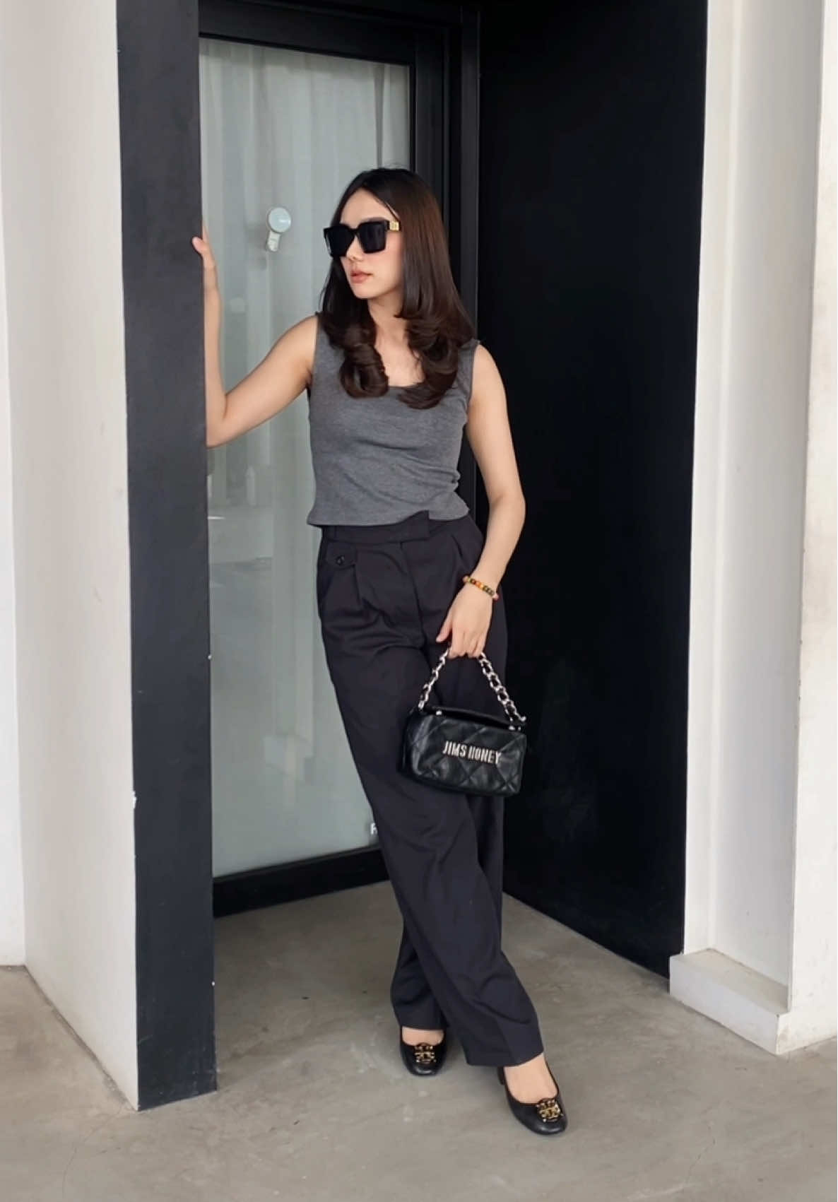 Outfit of the day with Tyna Bag👀