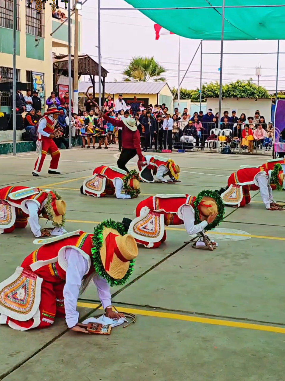 ABUELITOS DE HUARIBAMBA / HUANCAVELICA  #KipuPeru #DancePeru #ViralDance #PeruDance #Dance #Huancavelica #Huaribamba 