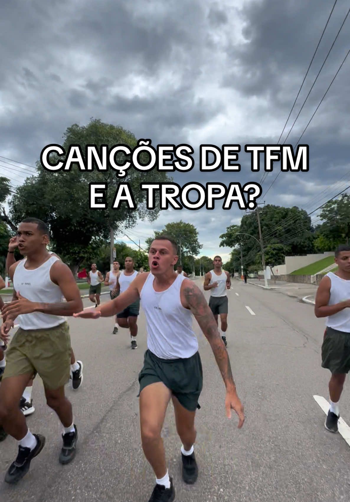 “Quando o cabo Lima solta a voz, até o vento respeita a mística dos Paraquedistas!” (JOTA - CABO LISPECTOR) 🎶🪂  #militar #exercito #pqd #exercitobrasileiro🇧🇷 #TFM 