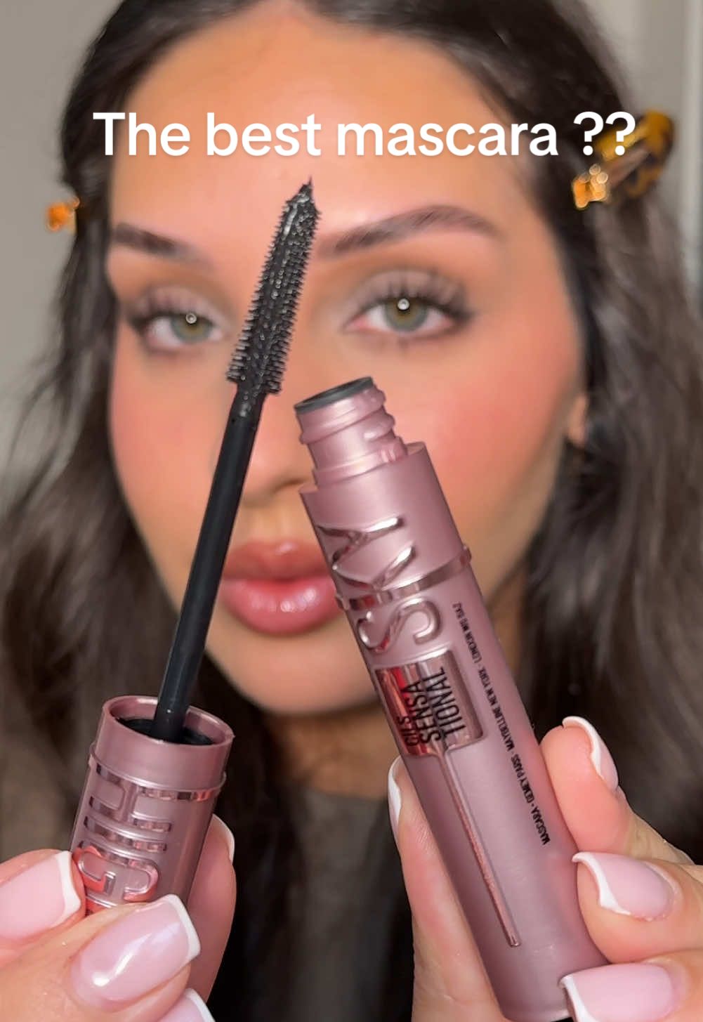 The best mascara ?? I’m on the hunt to find it…. @MaybellineUK sky high will always be one of my fave! #mascara #mascarareview #makeup #beauty #affordablemakeup 