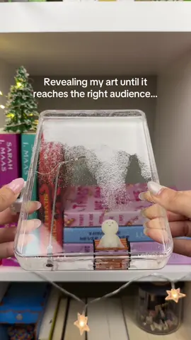 If you could turn back time, who you wanna meet under the streetlamp… #smiski #smiskifigures #snowtalescustom 