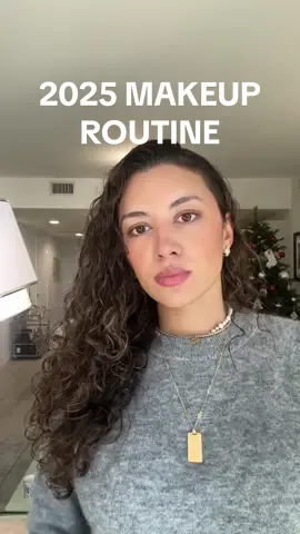 These products are here to stay!! ✨Lips may vary✨   PRODUCTS USED: @DanessaMyricksBeauty Water Powder Serum  @maccosmetics Brow Gel @Hourglass Cosmetics Concealer @@Summer FridaysSkin Tint  @@SaieDew Bronze  @@Westman-AtelierBlush  @@Laura MercierSetting Powder @@Haus Labs by Lady GagaBlush @@Charlotte TilburyLip Liner Saie Glossy Bounce  ##holygrailproducts##holygrailmakeup##bestmakeup##bestmakeupproducts##fyp##foryou##makeup##makeuptok##makeuptutorial##MakeupRoutine##fullface##makeuptransformation