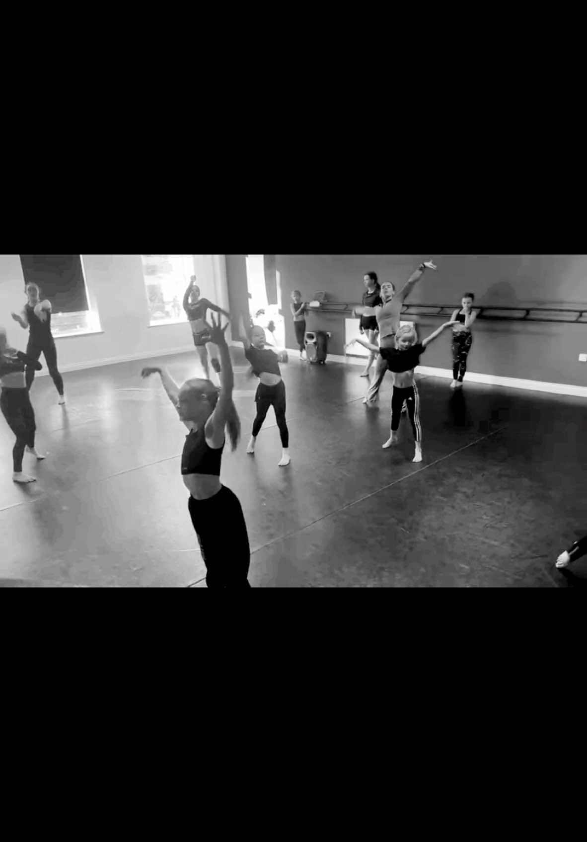 Full out Fridays 😍🙌🔥  #theprestigedanceco #dancer #discofreestyle 