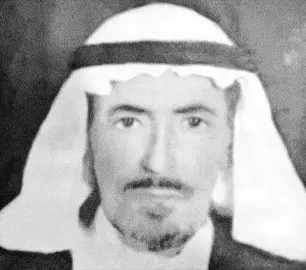 ويقول فيها أيضاً: ضرب ربعي بالمـشـَّوك قرارً حافظين يوم اشهـب الملح بـالبارود ثـــــــــــار 🔥 | #صلبوخ_بن_وادي_الحسيني  #الظفير  #قصيده  #fyp  #foryou  #viral  #capcut 