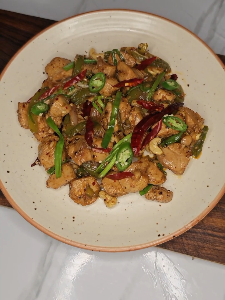 Try this is Chicken Stir Fry #chicken #stir #fry #spicy #chilli #bbq #bbqtiktok #Recipe #cooking #fyp #foryou #foryoupage #fypシ #viral #video #viralvideo #viraltiktok #trending #grow #account #growmyaccount #unfrezzmyaccount 