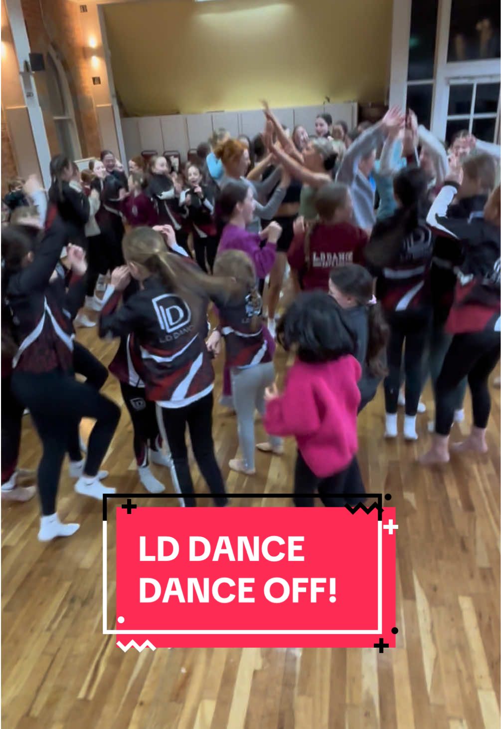When you ask LD DANNCERS to make a circle… 🪩🕺 #fyp #dance #lddance #creatorsearchinsights #danceoff #dancecircle 