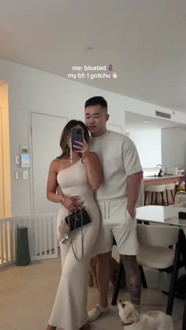 it doesn’t get anymore romantic than this 🤓 @Simon #fyp #couplestiktok #couplesgoals #couplecomedy #coupleoutfits 