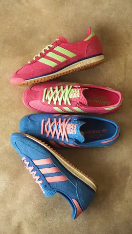 Estilo retro running + colorways vibrantes 💙👟🩷  🫴 Vení a Moov y elegí tus Adidas SL 72 OG 🔎 Encontrá tu sucursal más cerca en Moov.com.ar 💳 6 cuotas sin interés* *compras superiores a $240.000 📦 Envíos a todo el país** **excepto Tierra del Fuego #Moov #CómoTeMovés #Adidas #SL72 #VintageStyle #fashiontrends #sneakertrends #adidaslove #teamadidas #lovesneakers #sneakercollector