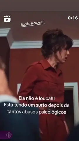 Sabe aquele momento em que você já não aguenta mais e acaba gritando,chorando,tampando algo na parede ou até mesmo agredindo alguém ??? Pois é! Esse surto não é loucura é um surto de saturação, de desespero, de pedido de socorro, de… EU NÃO AGUENTO MAIS!!! Não faça isso com você ! DÊ UM BASTA!✋ Se trate bem! Se Ame! Se Valorize! Tome as rédias de suas emoções,do seu destino, de sua VIDA!