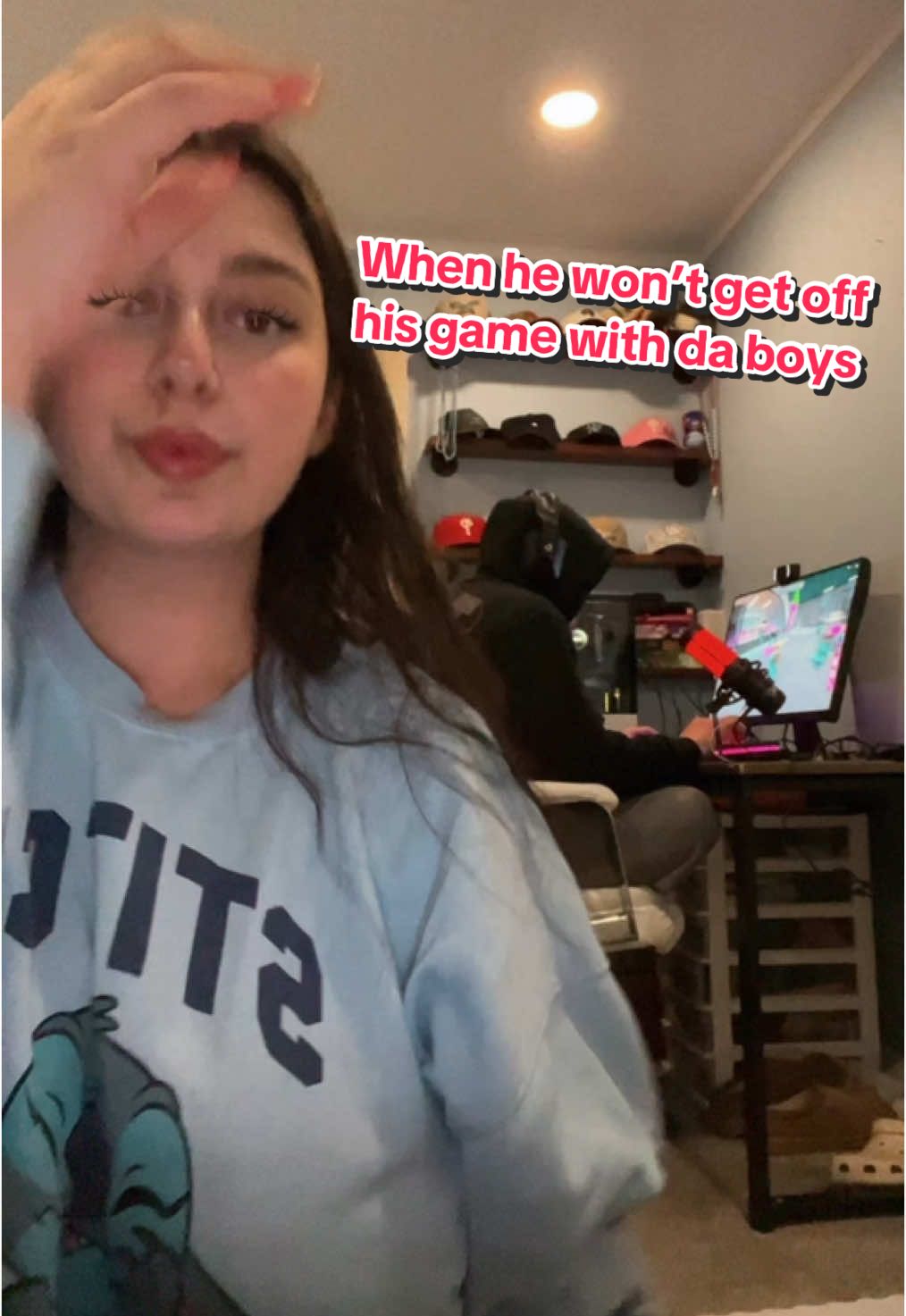 Trying to get my boyfriends attention.  😂😂❤️Don’t mind my dancing i definitely did this wrong but whatever #fyp #biancacarlomango #lol #hehatesme #lalala 