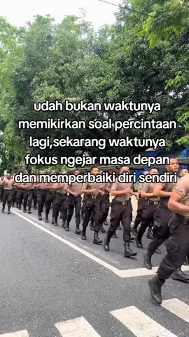 #masadepan #polri #polriindonesia #polisiindonesia #bintarapolri #bintararemaja #casisstory #foryoupage #fyp 