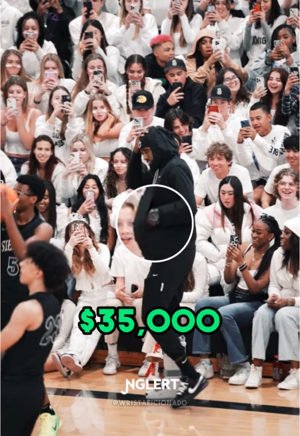 What are you rating Lebron’s AP 1-10! #luxurywatches #luxurylife #watches #lebronjames 