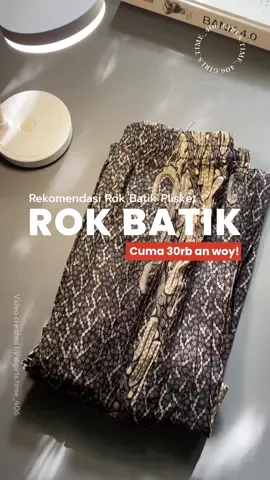 Rekomendasi rok batik plisket yang cocok untuk acara wisuda atau kondangan. Gak paham lagi rok kayak gini cuma 40rb an 🤧🫵 #rokplisket #rokbatik #rokbatikplisket #rokkondangan #rokwisuda #OOTD #rok 