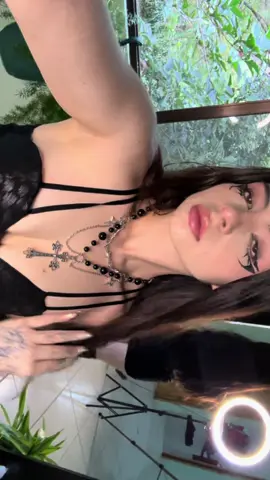 Sígueme ig: Ender._.p3arl_