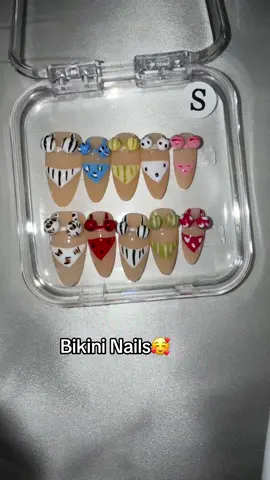 #pressonnails #diynails #nails #beauty #naildesigns 