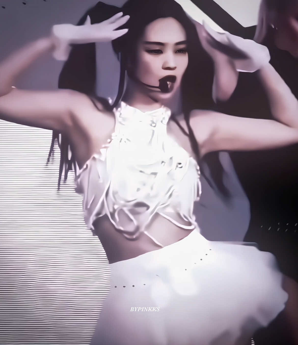 Vai me bate.. #bypinkks #jennie #jenniekim #jennierubyjane #edit #editkpop #fyp 