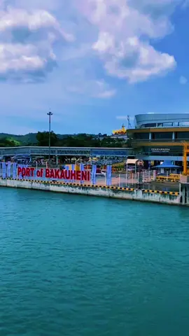 pelabuhan bakauheni lampung 😍😍 #pelabuhanbakauheni #lampung #lampungtiktok #lampungpride #menyalaabangkuh🔥 #fyp #fypシ #pelautpunyacerita #menarasiger 