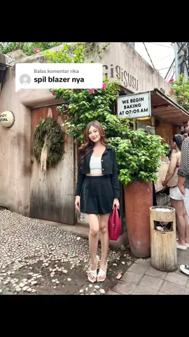 Membalas @rika beli disini yah kak, cakep bgt looknya elegant✨