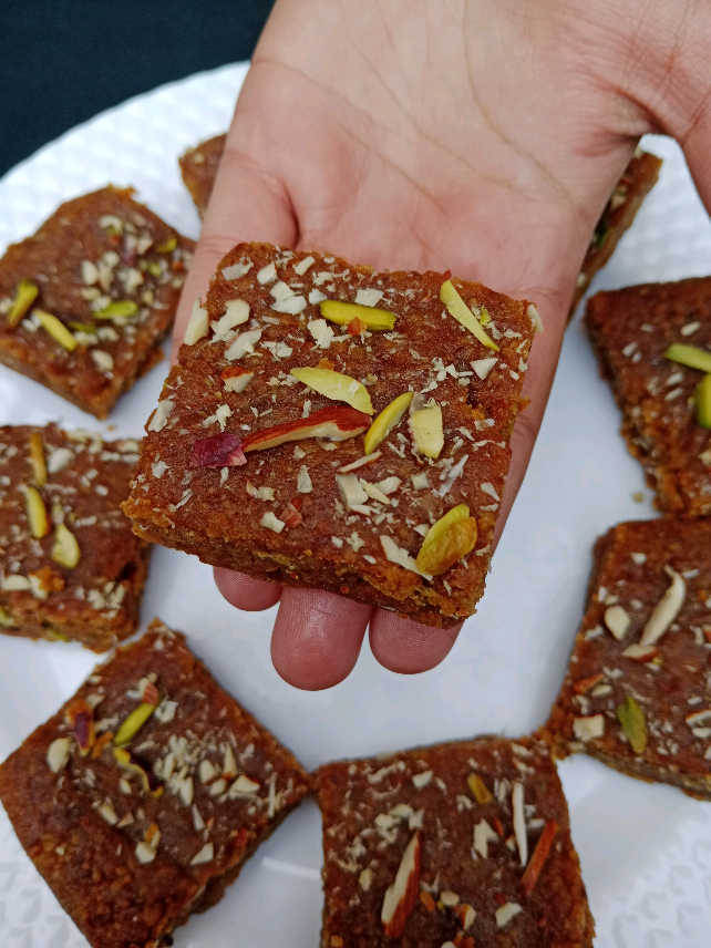 Winter Special Chana Daal Barfi Recipe #winterspecial #healthyrecipes #Recipe #foryou #foryoupage #crispybook #barfirecipe 