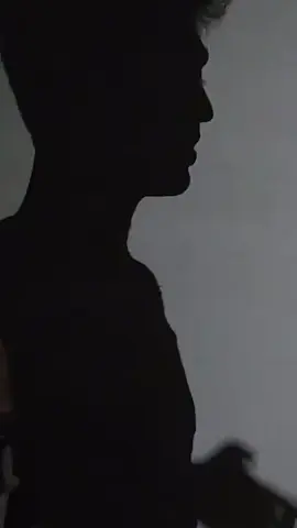 Amazing Hand Shadow Art 🖐️ | Create Realistic Animal Figures Easily 🦁🐇🐘 #HandShadowArt #ShadowAnimals #CreativeShadows #AnimalFigures #ShadowPlay #ArtisticHands #FunWithShadows #SatisfyingArt #UKTrendingArt #ShadowMastery