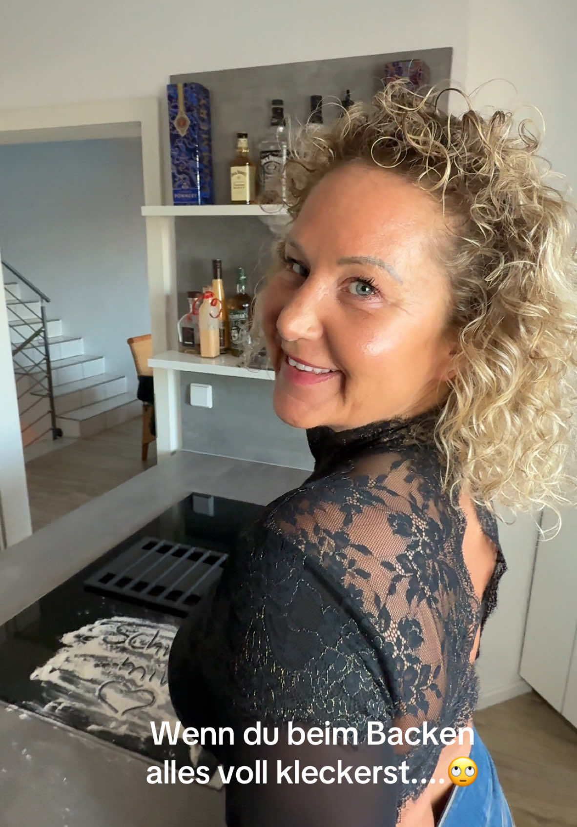 Was hast du gesehen?🥨🧑🏻‍🍳🥰 #fürdich #backen #hausfrau #männer #single