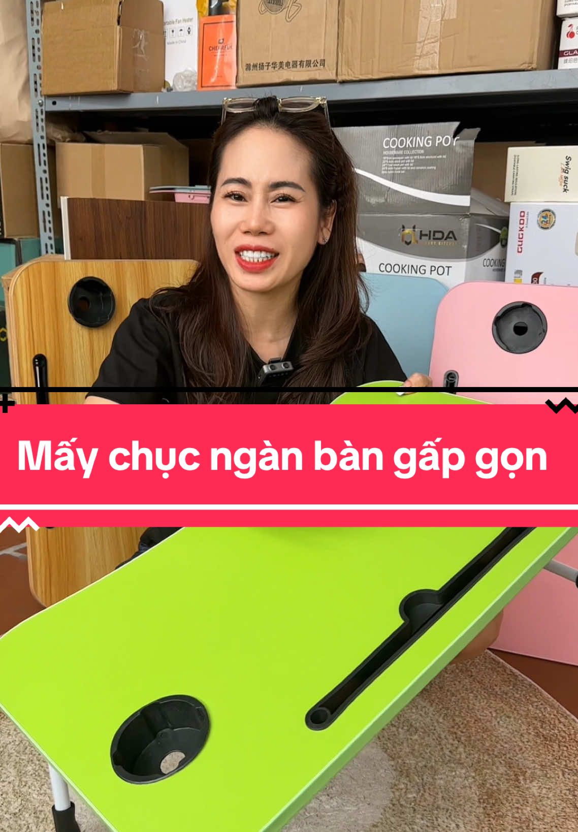 Bàn gấp gọn đa năng mấy chục ngàn  #bangapgon #banhoc #banlamviec #banan #xuhuong #thuythothe 