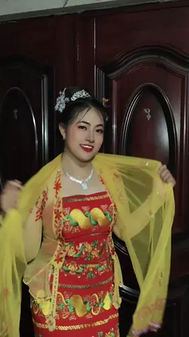 🤭❤@စု🌷 #အမွှာအကြီးမလေး😚😚 