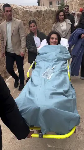 Uzak şehir kamera arkası ✨️ #uzakşehir #sinemünsal #ozanakbaba #cihal #cihanalbora #alyaalbora #keşfet #keşfetteyizzz #fyp #fypシ゚ #foryou #viral_video #foryoupage❤️❤️ 