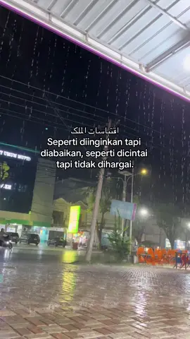 🥀😌#fypislam #islamic_media #katakataislami #soundarabic #sadislamic #arabicsong #cintatakdihargai🥀 #cintatulus 