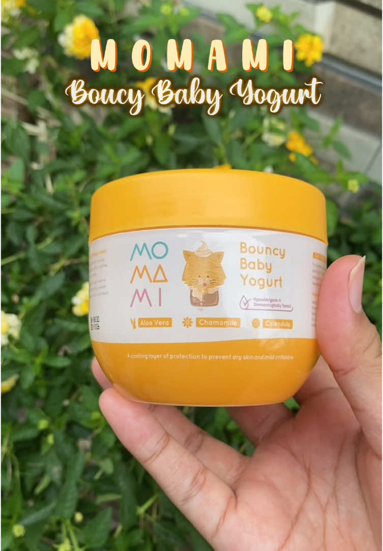 Uda gak perlu diragukan lagi deh manfaatnya😍 beneran kulit anakku jadi super lembut dan lembab #momamiindonesia #momamiwegetyouwegotyou 
