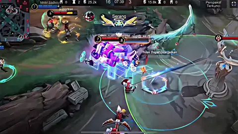 emang sebeda itu yaa gameplay nya kalo lagi putus?🥺 #jokimontage #lingtiktok #mobilelegends #senzestore 