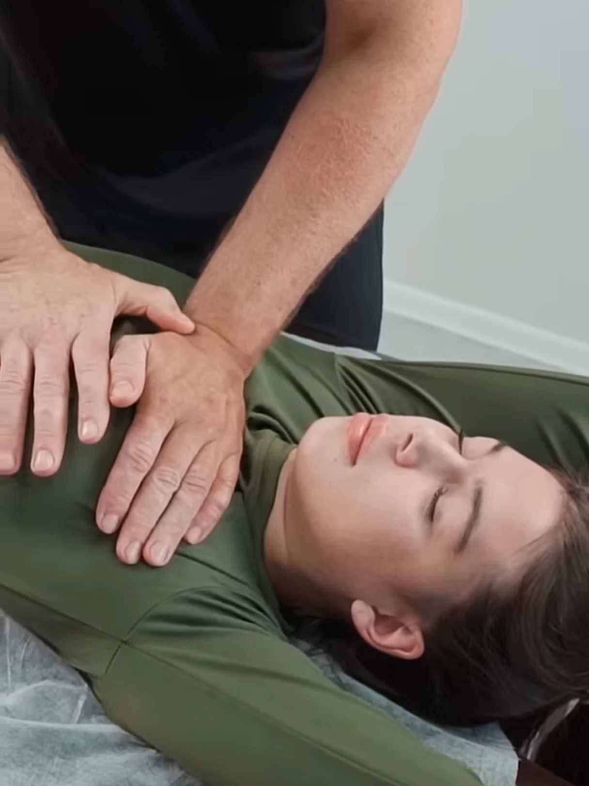 Chiropractic adjustments and full body stretching for Lisa #chiropracticadjustments
