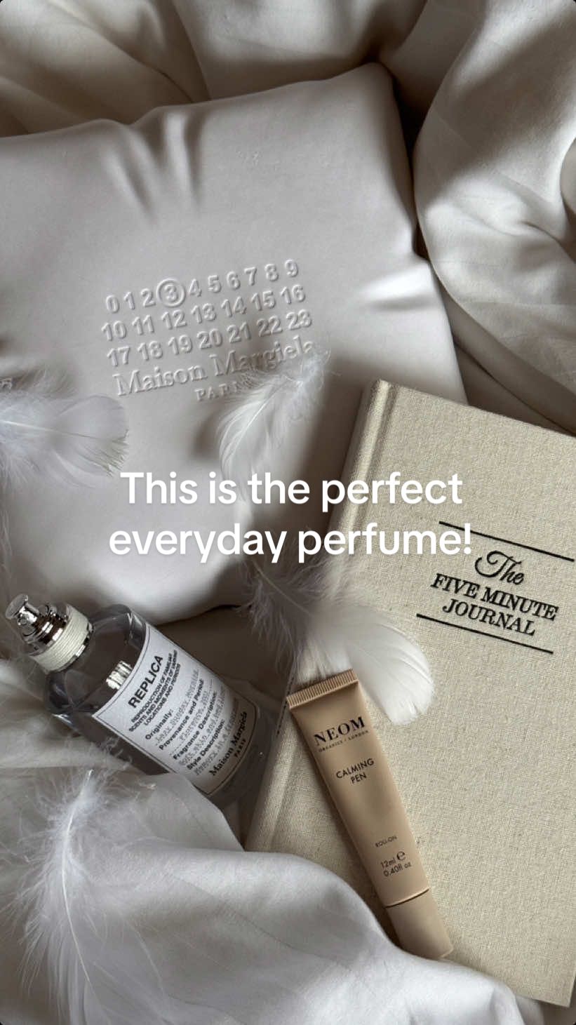 The perfect fragrance for everyday! ☁️🪽🤍 Lazy Sunday Morning, a delicate softness of cotton sheets and silky smooth skin.  A floral musky Eau de toilette and quite honestly the perfect clean fragrance and second skin scent for the ultimate clean girl perfume.  Key notes : Lily of the Valley Accord, Iris Accord, White Musks Accord @maisonmargielafragrances #maisonmargiela #maisonmargielafragrances #smellslikememories #lazysundaymorning #cleanfragrance #fragrance #perfume #skinscent #cleanperfume #replicalazysundaymorning #sotd #scentofthedaydiary #perfumecollection #fragrancecollection #perfumelovers #whatfragranceareyouwearing #maisonmargielareplica  #perfumeaddict #eaudetoilette #everydayperfume #everydayfragrance #freshperfume #perfumetiktok #fragrancetiktok 