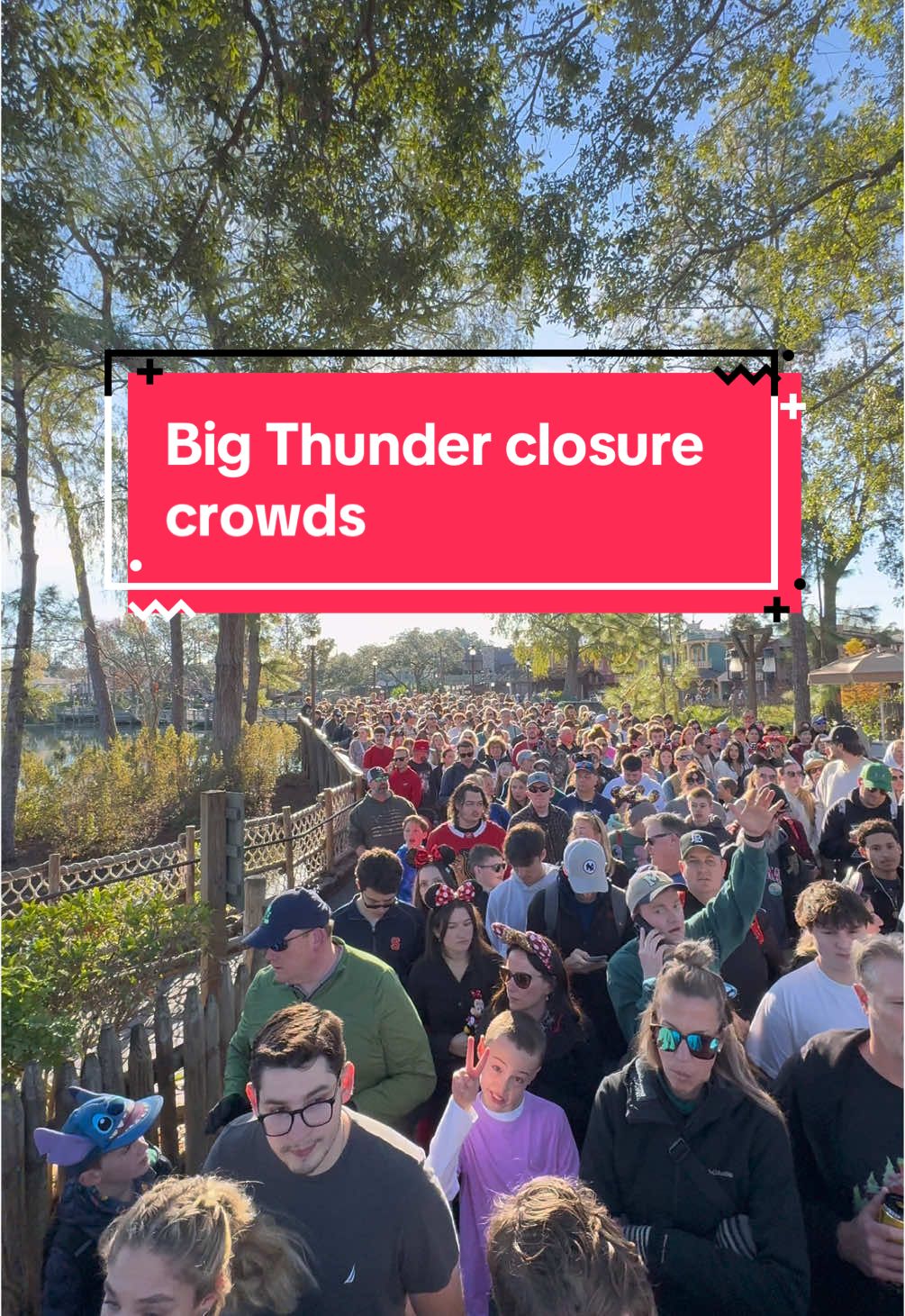 Big Crowds before refurbishment closure of Big Thunder Mountain #bigthundermountain #disney #disneyworld 