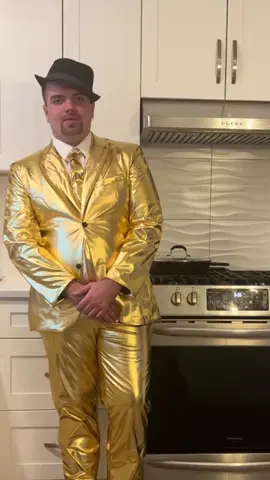 what is aldo doing? . . . . #funny #trending #relatable #aldo2swag #aldo #elonmusk #twitter #trillonaire 