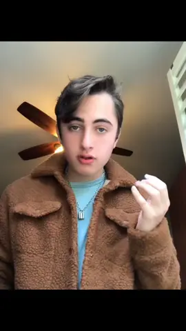#blackwhitegreenorblue #callinallgamers #adamtyler #2019 #flamingokerokerobonito #oldtiktok #nostalgia #memories #throwback #musically #floptok #stantwitter #throwback #throwbackvideo #trending #viral #real #mood #postpage #fyp #fyppppppppppppppppppppppp #blowthisup #viralvideo #vineenergy 