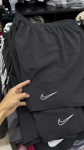 Mais um contanto acrescentado pra vcs na nossa lista de fornecedores,pra vc que quer iniciar seu negocio entra em cntt cmg!! #fyp #loja #lojaderoupas #nike 