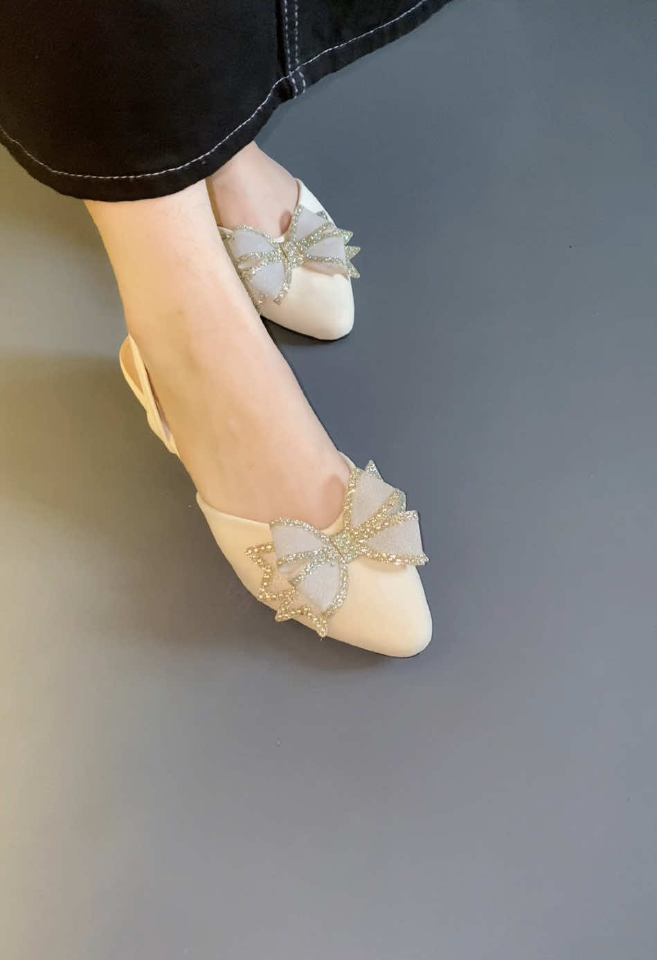 Rekomendasi heels cantik 3cm 👠🎀✨ #sandalwanita #heels #heelscantik #sandallebaran #lebaran #fashion #OOTD #rekomendasi #viralvideotiktok 