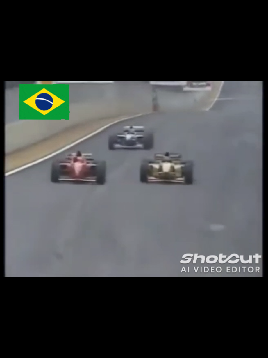 Rubens Barrichello disputando a terceira posição com Michael Schumacher em Interlagos - Primeiro pódio de Schumacher pela Ferrari - Barrichello rodou e saiu da corrida - GP do Brasil 1996🇧🇷 #formulauno #F1 #winner #Nostalgia #f1tiktok #galvaobueno #thebest #formula1 #brasil🇧🇷 #1996 #barrichello #interlagos #williams #ferrari #schumacher 