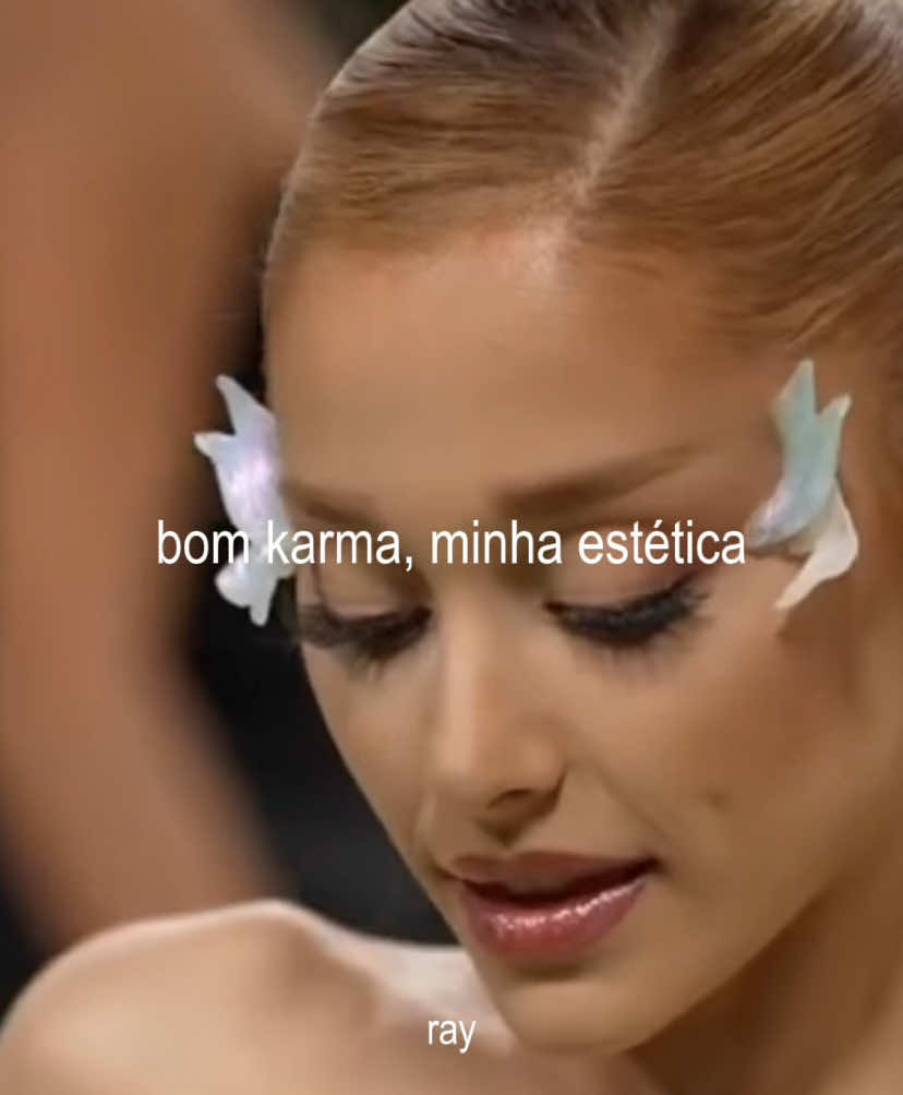 ariana sendo a favorita do universo #fyp #fy #viral #foryou #arianagrande 