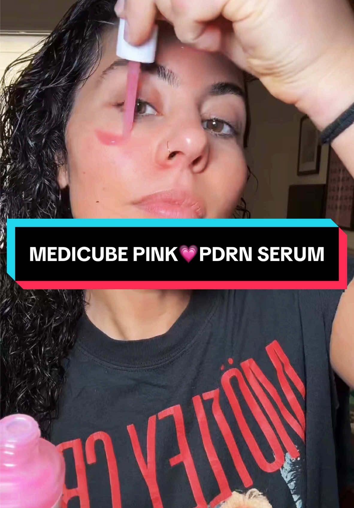 MEDICUBE PDRN PINK PEPTIDE SERUM 💗 — #creatorsearchinsights #skincare #glassskin #glowyskin #koreanbeauty #essence #texturedskin #acne #skincareroutine #skincareforbeginners #koreanskincare #medicube @medicube 