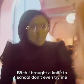 Gaylinda #WICKED #wickedmovie #wickedthemusical #elphaba #glinda #gelphie #lesbian #wlw #classof09 