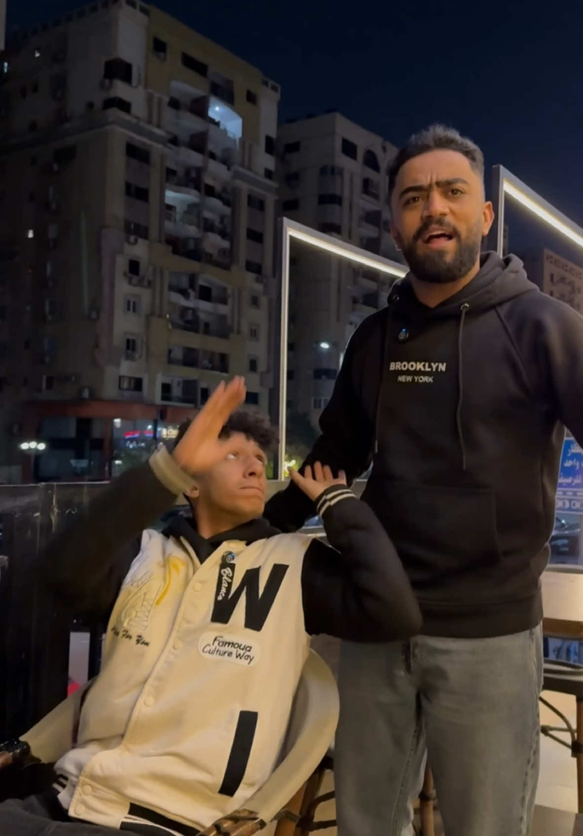 خلي التانية تنفعك 😂😂