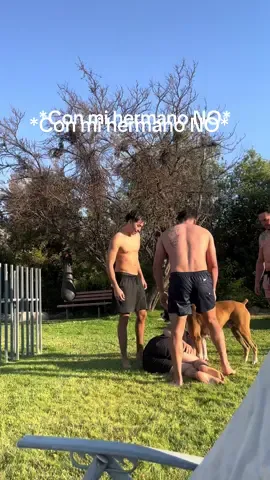 Nadie salio dañado en este video 🤣 #boxer #conmimamano 