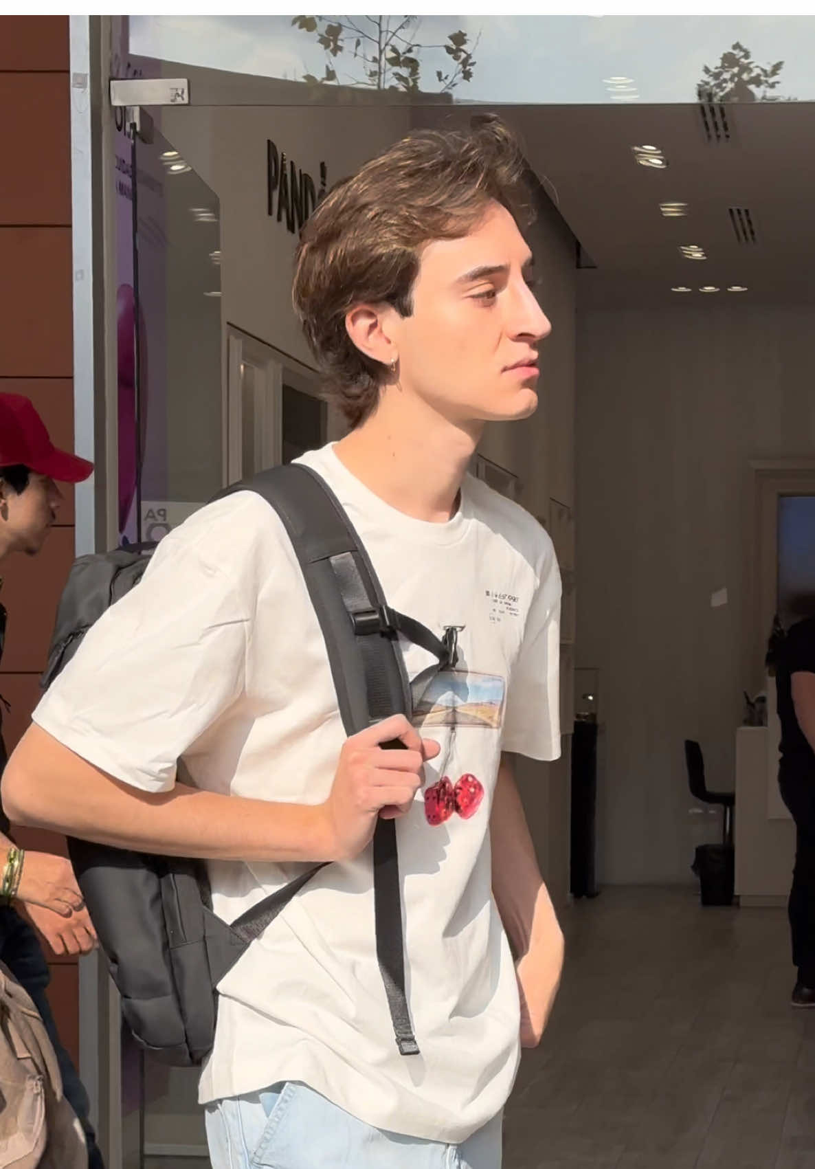 En esta temporada adquiere esta mochila con mi código de descuento PX2HM3CP ☺️ #Arctichuntermx #RegaloPerfecto #EsencialesDeViaje #DentroDeMiMochila #Pruebaimpermeable