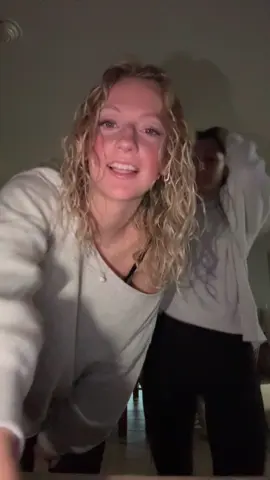 Twinnn #weback #turnup #fyp @Rileyyyy 