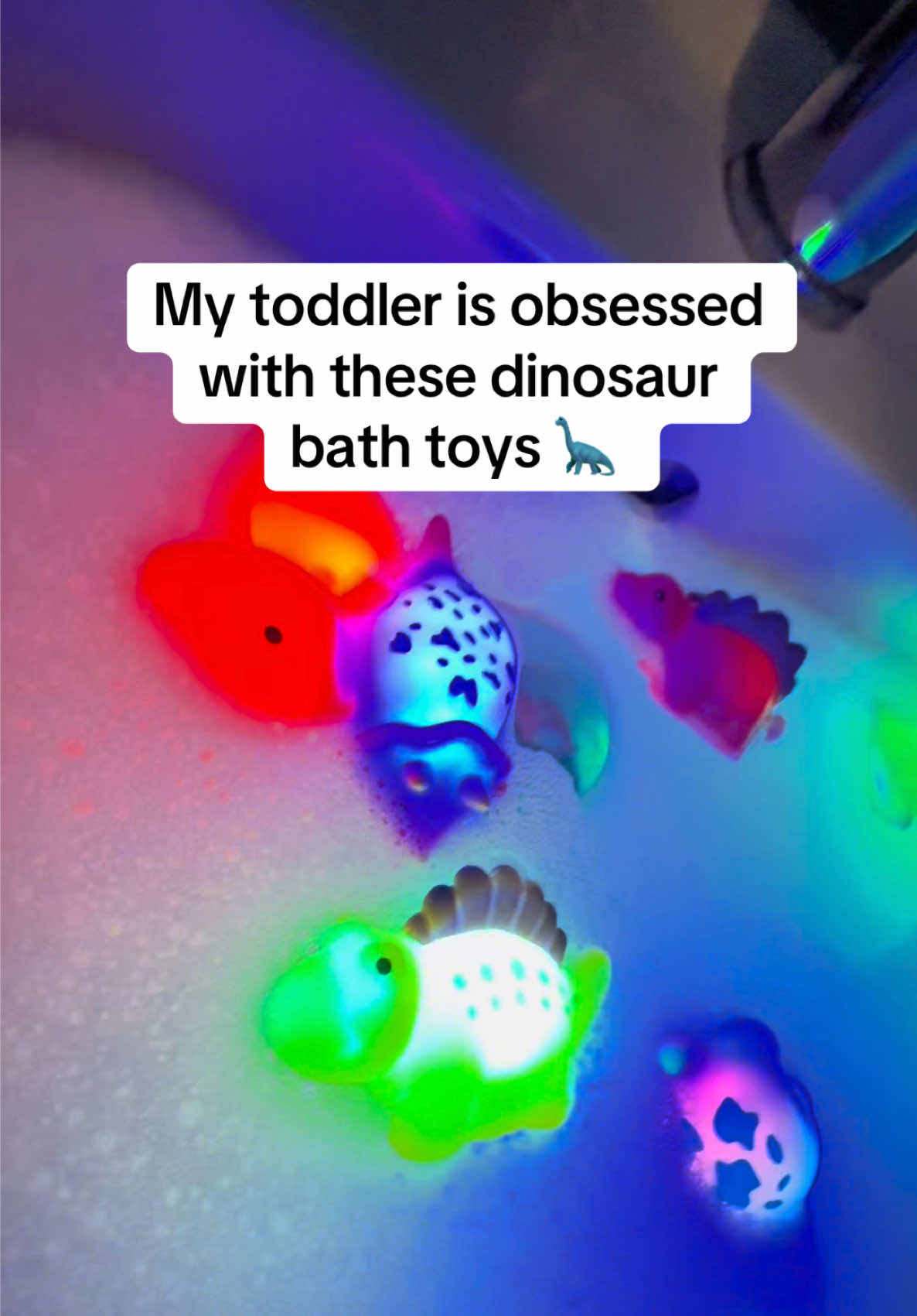 Fun light up dinosaur bath toys 😍 #bathtoys #babytoys #kidstoys #tiktokmademebuyit #fyp #sale 