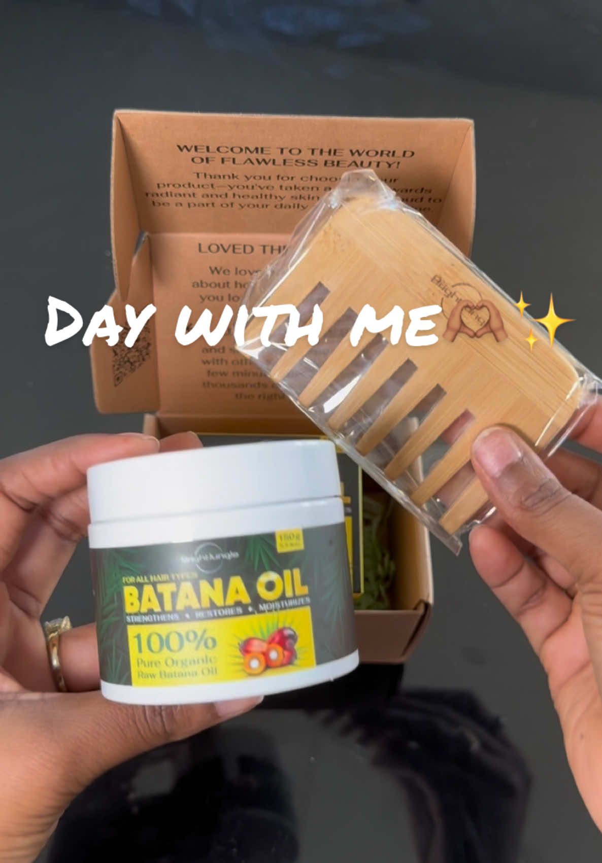 Another day with me besties #daywithme #creatorsearchinsights #spendthedaywithme #newcollab #myvlog #batanaoil #haircare #skincare #mantenida #gringoylatina 